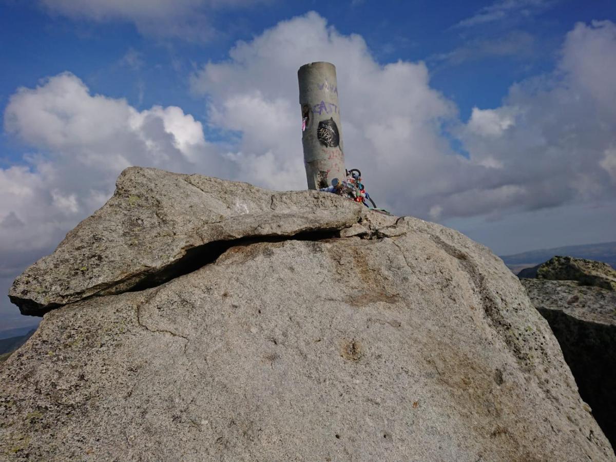 Artesano I Y III Pensionat Navarredonda de Gredos Exteriör bild