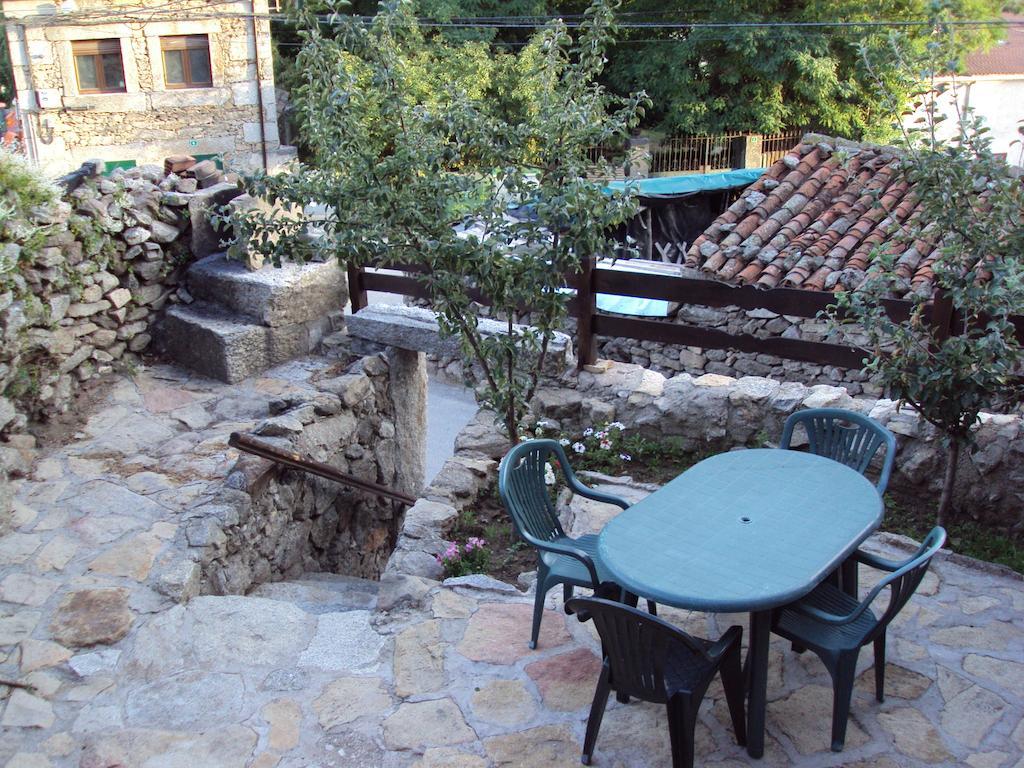 Artesano I Y III Pensionat Navarredonda de Gredos Exteriör bild